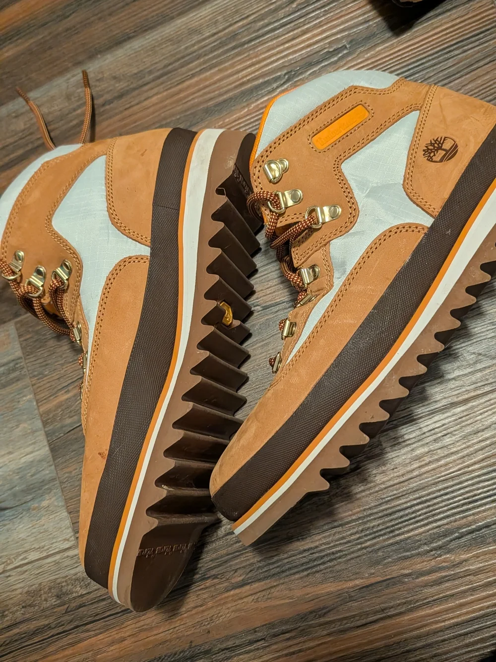 Timberland 11 worn